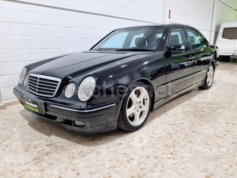 MERCEDES-BENZ Clase E E 320 CDI AVANTGARDE