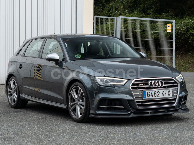 AUDI A3 S3 2.0 TFSI quattro S tronic Sportback