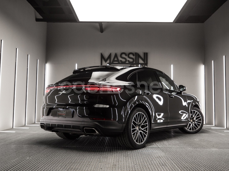 PORSCHE Cayenne Coupé EHybrid