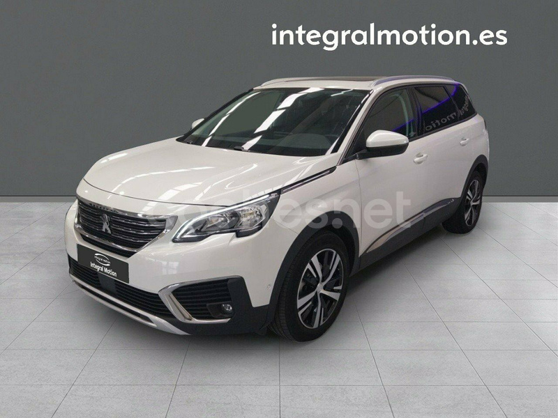 PEUGEOT 5008 GTLine BlueHDi SS EAT8