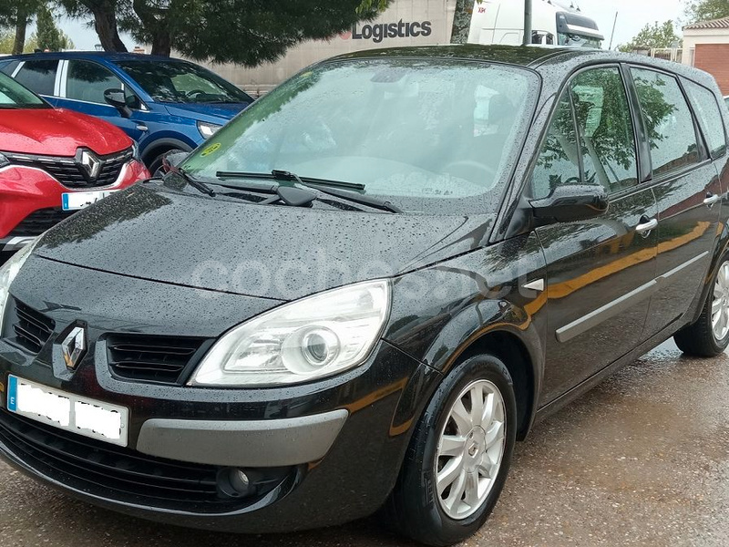 RENAULT Grand Scénic Dynamique 5 plazas 1.9dCi EU4