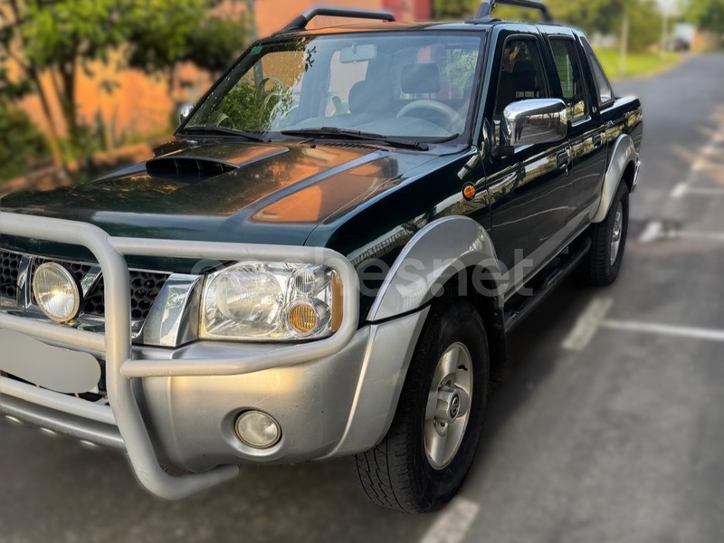 NISSAN Pick-up 4X4 Doble cabina