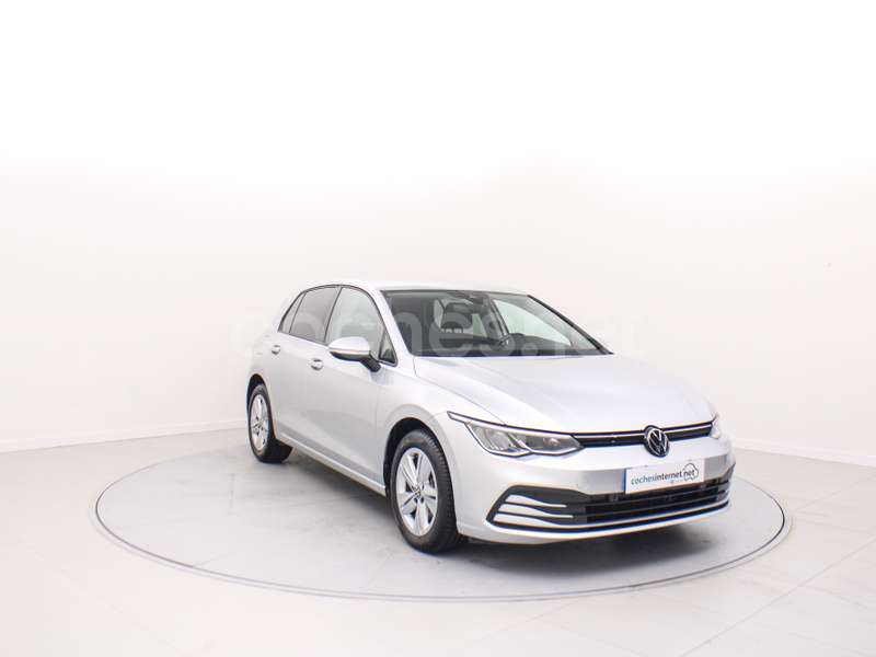 VOLKSWAGEN Golf Life 2.0 TDI