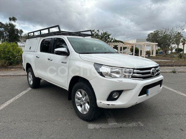 TOYOTA Hilux 2.4 D4D Cabina Doble VX