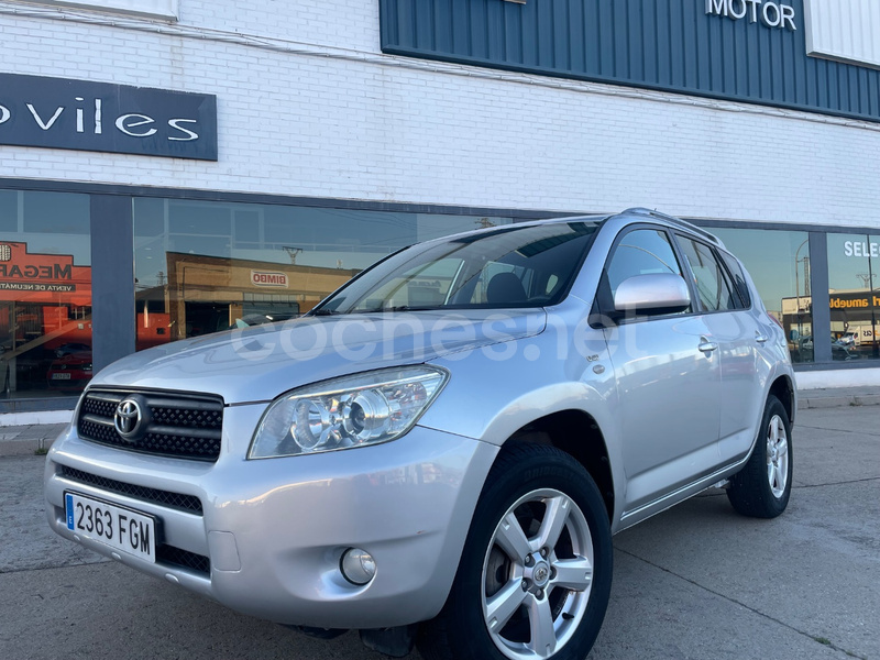 TOYOTA Rav4 2.2 D4D Sol