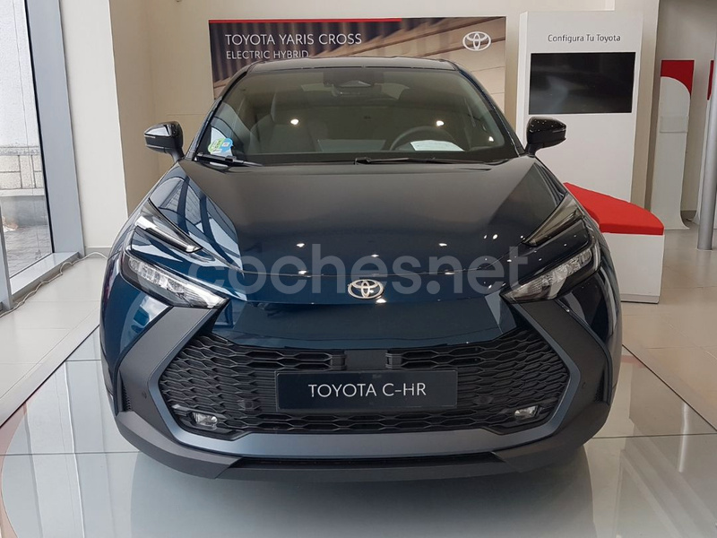 TOYOTA C-HR 1.8 Advance Hybrid 140