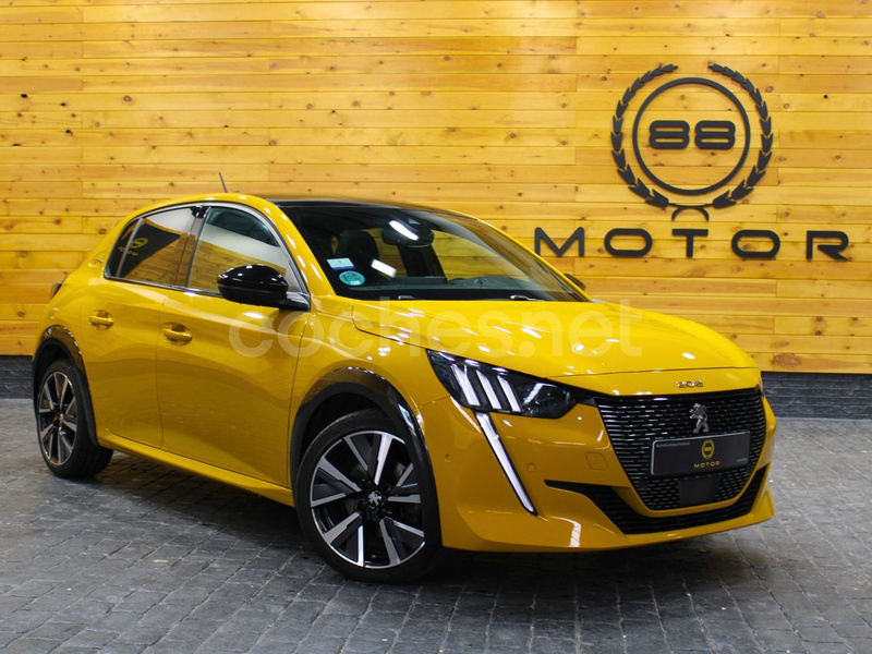 PEUGEOT 208 BlueHDi GT Line