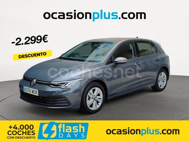 VOLKSWAGEN Golf Life 1.5 eTSI DSG