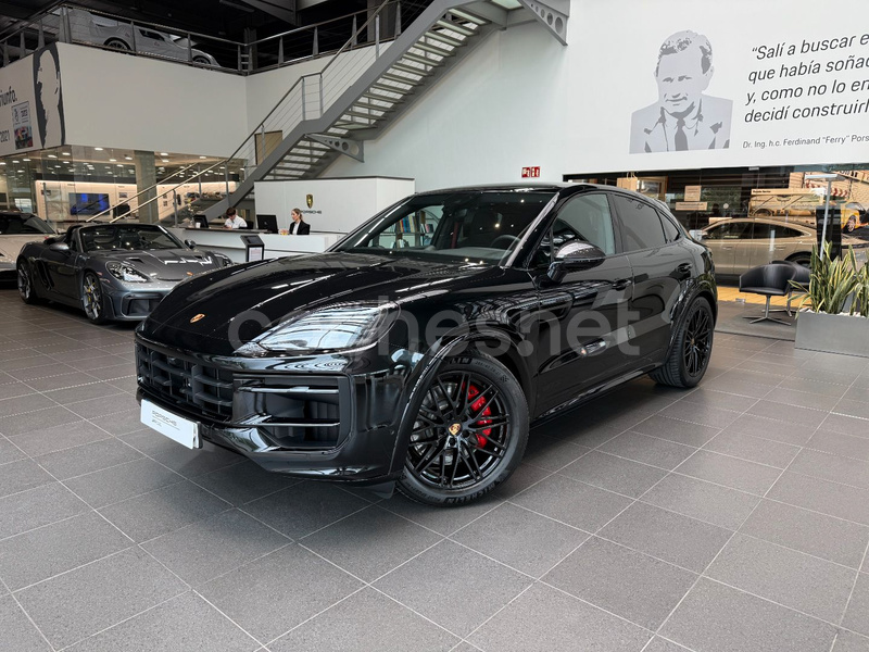 PORSCHE Cayenne Coupé GTS