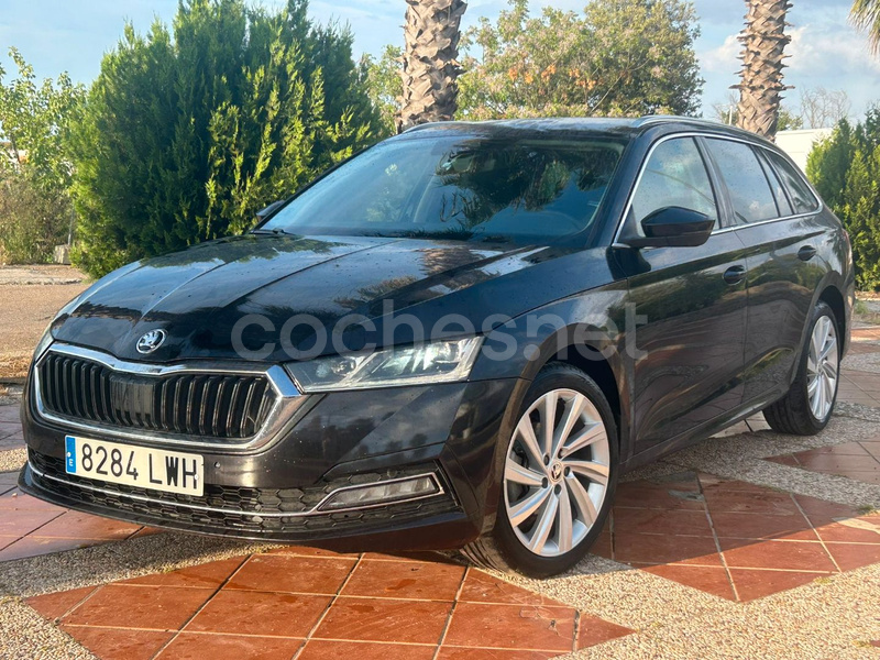 SKODA Octavia Combi 2.0 TDI Man Style