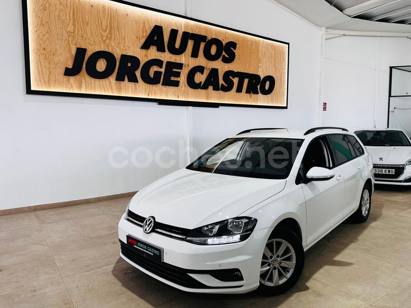 VOLKSWAGEN Golf Advance 1.6 TDI Variant