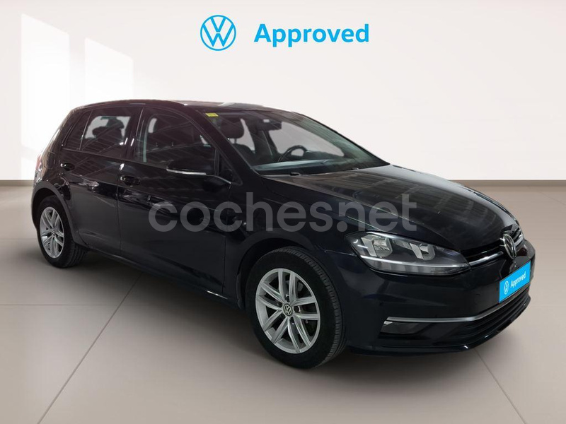 VOLKSWAGEN Golf Advance 1.6 TDI