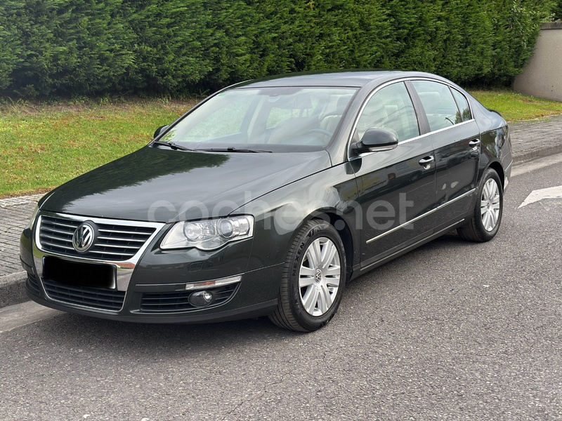 VOLKSWAGEN Passat 2.0 TDI Advance