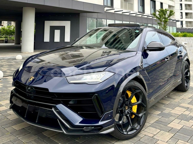 LAMBORGHINI Urus 4.0 V8 Performante
