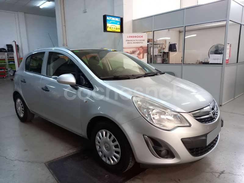 OPEL Corsa 1.2 Essentia