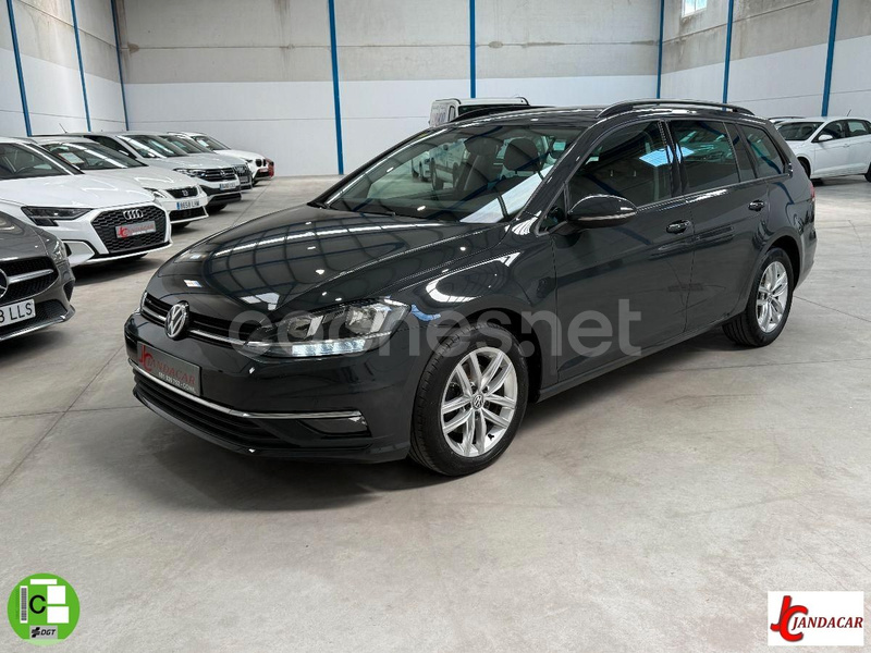 VOLKSWAGEN Golf Advance 2.0 TDI Variant