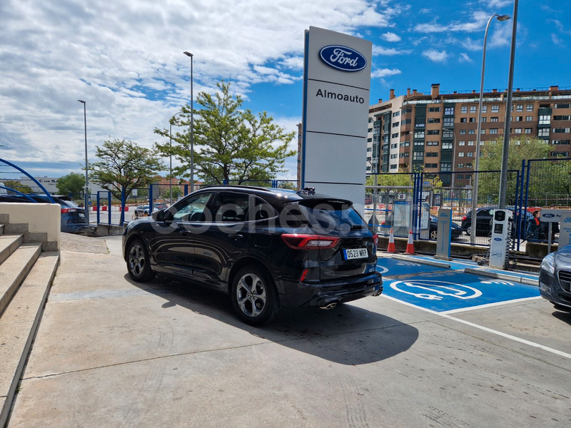 FORD Kuga STLine 2.5 Duratec FHEV Auto