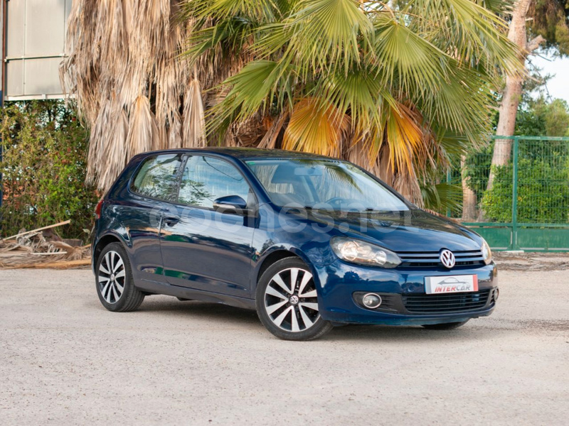 VOLKSWAGEN Golf 1.6 TDI 105 Advance BlueMotion Tech