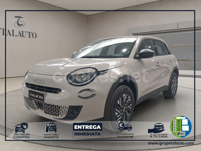 FIAT 600 600 MHEV 1.2 DDCT