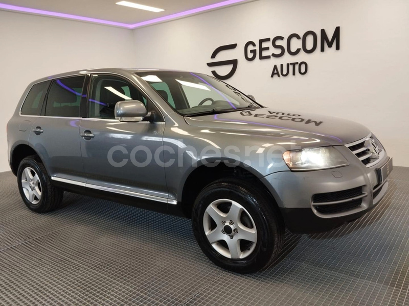 VOLKSWAGEN Touareg 2.5 R5 TDI Tiptronic