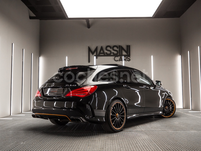 MERCEDES-BENZ Clase CLA Mer.AMG CLA 45 4M OrangeArt E Shoot. B.