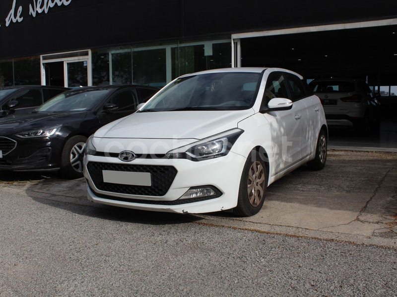 HYUNDAI i20 1.4 CRDi Essence