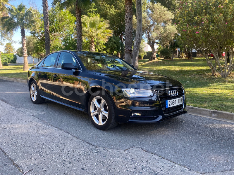 AUDI A4 2.0 TDI S line edition