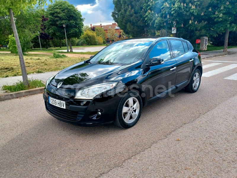 RENAULT Mégane Dynamique dCi 110 eco2 E5