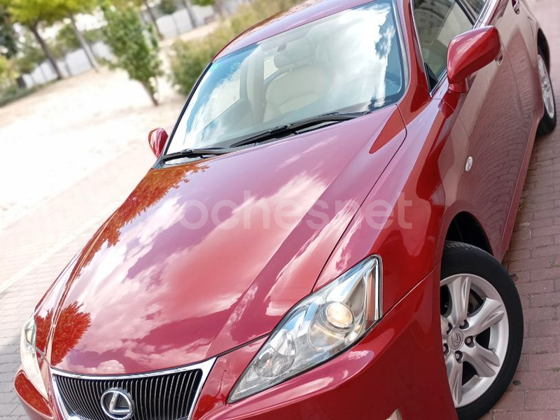 LEXUS IS220d Luxury Multimedia