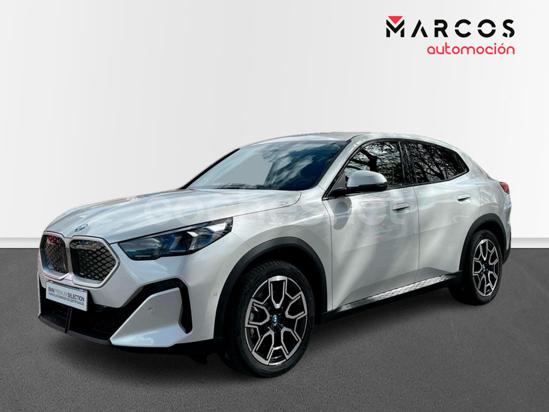 BMW ix2 xDrive30