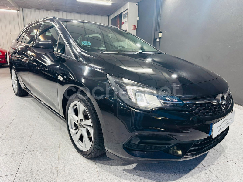 OPEL Astra 1.2T SHT Business Elegan ST