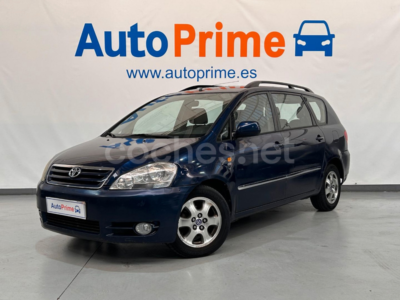 TOYOTA Avensis Verso 2.0 D4D Luna 7 plazas