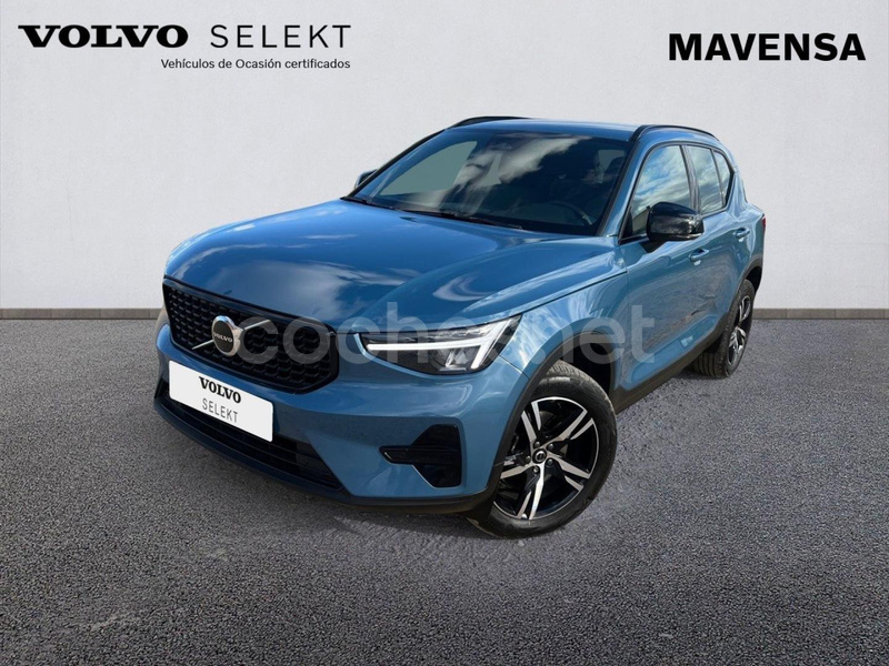 VOLVO XC40 2.0 B3 G Plus Dark Auto