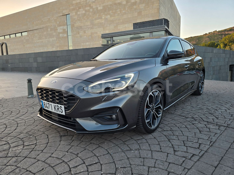 FORD Focus 1.0 Ecoboost STLine Auto