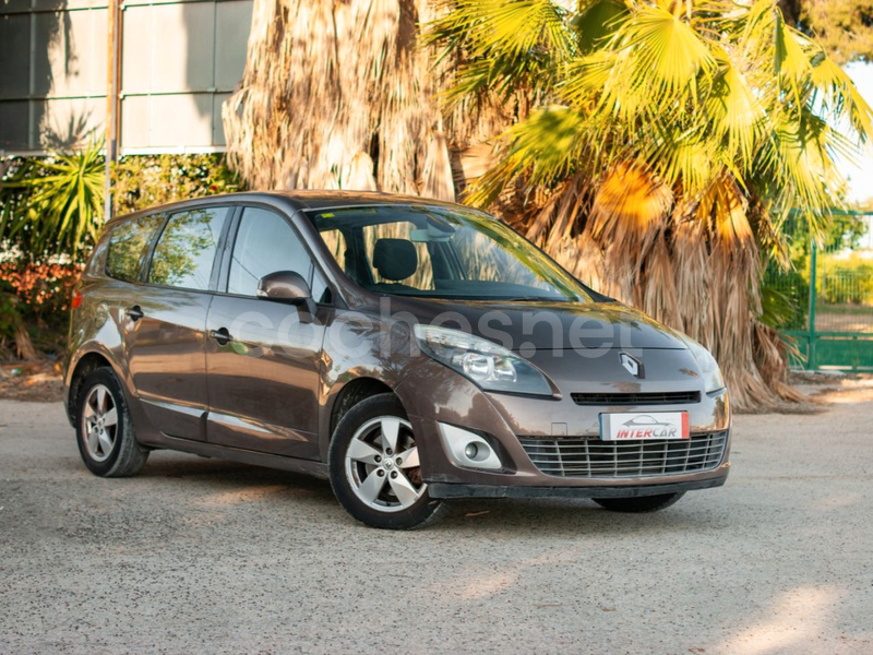 RENAULT Grand Scénic Dynamique 1.5dCi 7 plazas