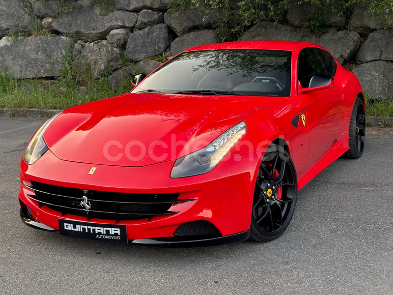 FERRARI FF