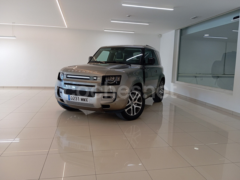 LAND-ROVER Defender 3.0D I6 250 XS Edition 90 AT 4WD MHEV