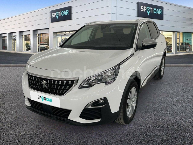 PEUGEOT 3008 1.2 PureTech SS Style