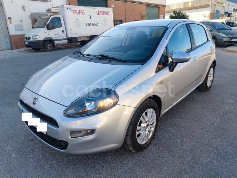FIAT Punto 1.2 8v Young 69 CV SS Gasolina