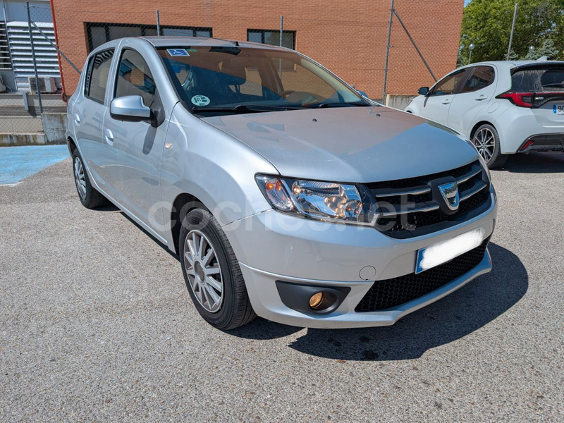 DACIA Sandero Laureate dCi 75