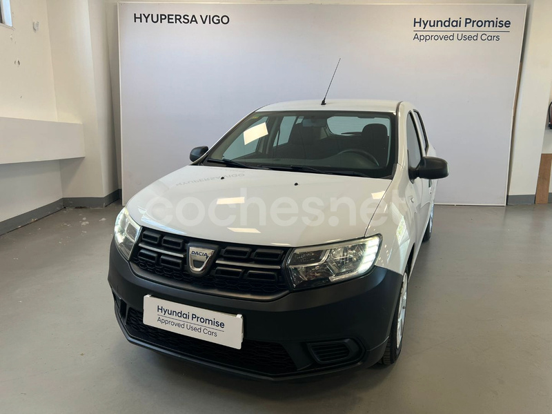 DACIA Sandero Essential 1.0 18
