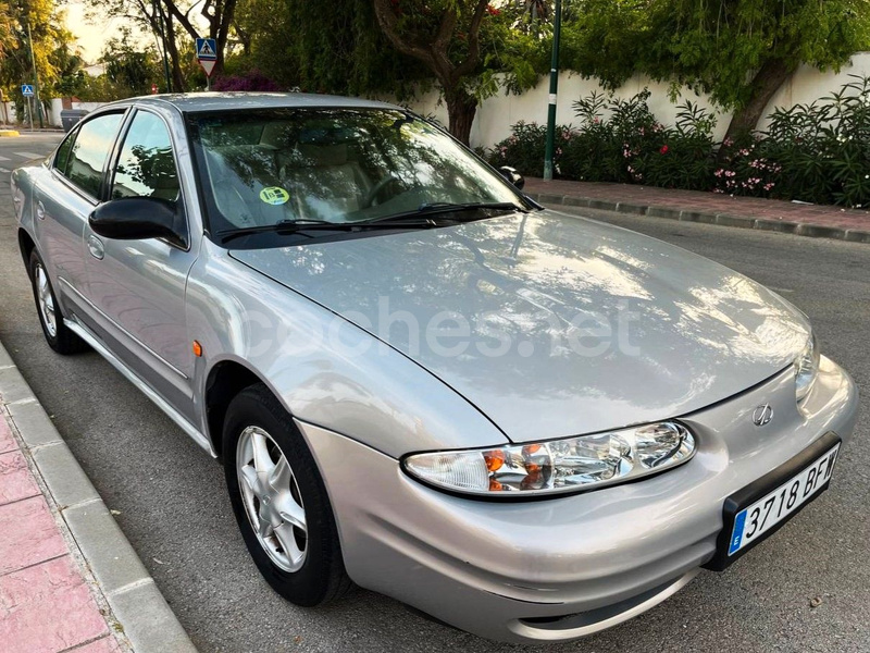 CHEVROLET Alero 3.4 V6 D Auto