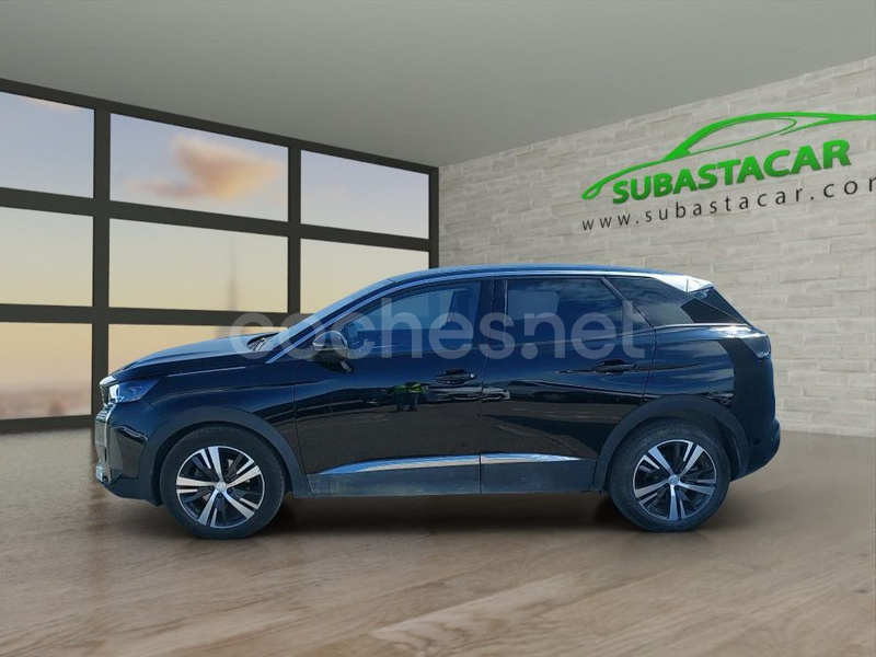 PEUGEOT 3008 1.5 BlueHDi SS Allure
