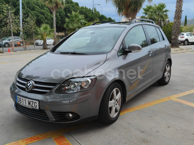 VOLKSWAGEN Golf Plus 1.9 TDI DSG Highline