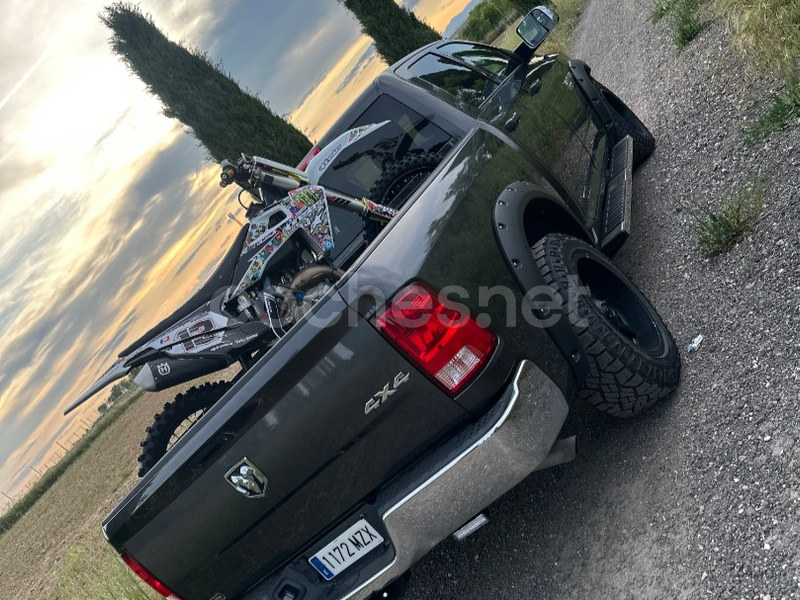 DODGE RAM 1500 HEMI 5.7