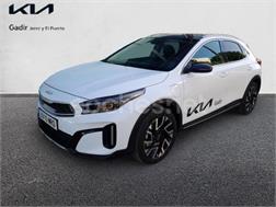 KIA XCeed 1.6 GDi PHEV eMotion KIA XCeed 1.6 GDi PHEV eMotion