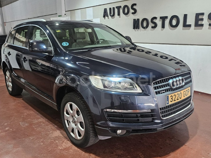 AUDI Q7 3.6 FSI quattro tiptronic