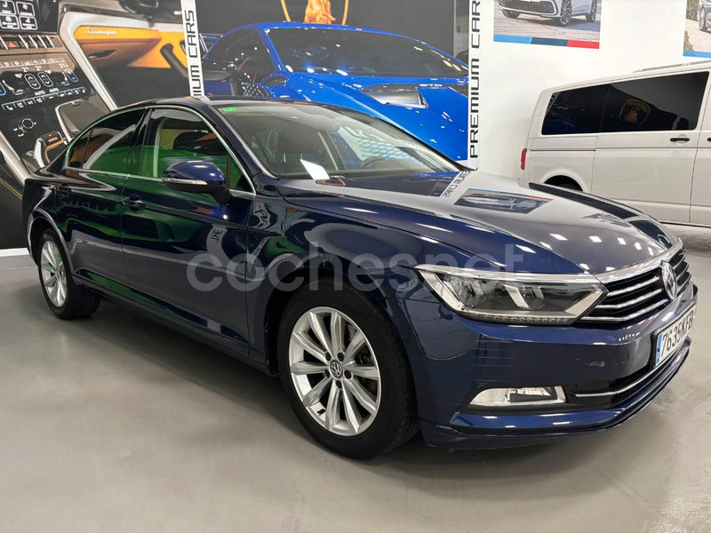 VOLKSWAGEN Passat Advance 2.0 TDI