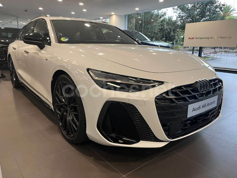 AUDI A6 TDI quattro S tronic Black Line