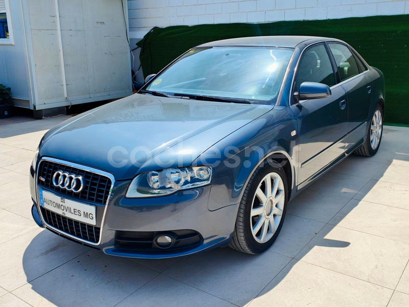 AUDI A4 2.0 TDI